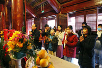 Văn Miếu - Quốc Tử Giám thu hút du khách những ngày đầu Xuân