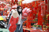 Rực rỡ sắc màu không gian chợ hoa Hàng Lược