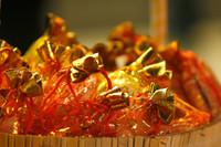 Người dân Hà Nội đi chùa cầu an trong đêm giao thừa