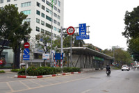 Giảm 'nhiệt' các 'điểm nóng' giao thông ở Hà Nội trong chiều 30 Tết