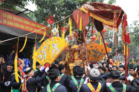 Về làng Triều Khúc xem lễ rước Bố Cái Đại Vương Phùng Hưng