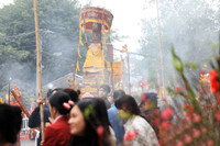 Về làng Triều Khúc xem lễ rước Bố Cái Đại Vương Phùng Hưng