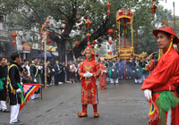 Về làng Triều Khúc xem lễ rước Bố Cái Đại Vương Phùng Hưng