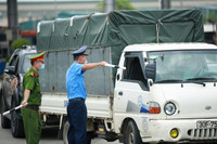 Lái xe cần mang giấy tờ gì để được vào Hà Nội?