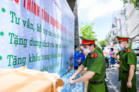 Lực lượng Công an đồng hành tiếp sức mùa thi 