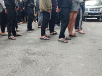 Cận cảnh hơn 40 thanh, thiếu niên 'đầu trần' đi xe không biển bị Cảnh sát 141 hóa trang phát hiện, xử lý