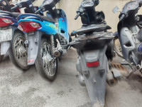 Cận cảnh hơn 40 thanh, thiếu niên 'đầu trần' đi xe không biển bị Cảnh sát 141 hóa trang phát hiện, xử lý