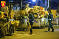 Đêm giao thừa của những công nhân môi trường