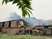 [Ảnh] Hiện trường vụ cháy xảy ra tại xưởng gỗ ở xã Hữu Bằng