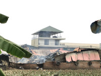 [Ảnh] Hiện trường vụ cháy xảy ra tại xưởng gỗ ở xã Hữu Bằng