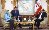 Quan chức cấp cao Iran bất ngờ tái xuất sau tin đồn thiệt mạng
