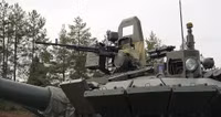 Siêu tăng T-80BVM Nga bị tên lửa Javelin của Ukraine đánh văng tháp pháo ra xa 15m