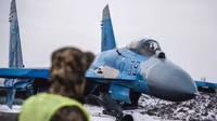 Tiêm kích Su-27 Ukraine rơi khi đối phó UAV Nga