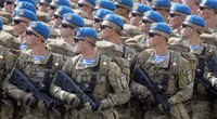 Lính Ukraine tác chiến với súng trường hiện đại TAR-21 của Israel