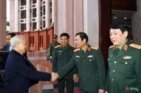 Hình ảnh Tổng Bí thư Nguyễn Phú Trọng chủ trì Hội nghị Quân ủy Trung ương