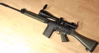 [ẢNH] Khẩu súng trường phương Tây là đối thủ của AK-47 trong Chiến tranh Lạnh