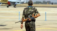 Vì sao Ấn Độ buông bỏ súng trường tấn công INSAS nội địa để tìm đến AK Nga?