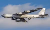 [ẢNH] Mỹ hồi sinh ‘pháo đài bay’ B-52 ‘đắp chiếu’ ngoài sa mạc suốt 12 năm