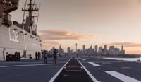 [ẢNH] Soái hạm của Australia, nhân tố bất ngờ tại Biển Đông