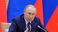 Hàng trăm xe tăng Nga áp sát biên giới Ukraine, sẵn sàng can thiệp vào miền Đông?