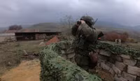 [ẢNH] Lính gìn giữ hòa bình Nga bị bắn chết ở Nagorno-Karabakh
