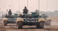 [ẢNH] Giải mật việc Trung Quốc có được xe tăng T-72 tối tân vào đầu thập niên 1980
