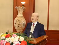 Hình ảnh Tổng Bí thư chủ trì phiên họp đầu tiên Tiểu ban Văn kiện Đại hội XIV của Đảng