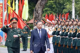 Tổng Bí thư, Chủ tịch nước Tô Lâm, Bí thư Quân uỷ Trung ương thăm, làm việc với Sư đoàn bộ binh cơ giới 308
