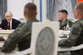 Ông Putin: Nga đơn độc chống lại toàn bộ phương Tây