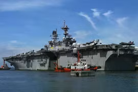 Phản ứng của Mỹ trước thông tin tàu đổ bộ USS Tripoli bị Iran tấn công