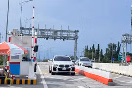 Sau 3 tháng thu phí, cao tốc Vĩnh Hảo- Phan Thiết vẫn phát sinh hàng loạt lỗi