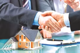 Môi giới bất động sản góp phần làm hỗn loạn thị trường nhà ở?