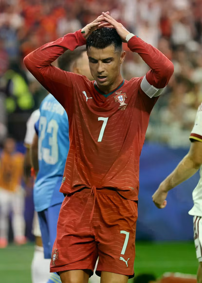 20260707-043907-721-cristiano-ronaldo-portugal-looks-dejected-1093650873.jpg