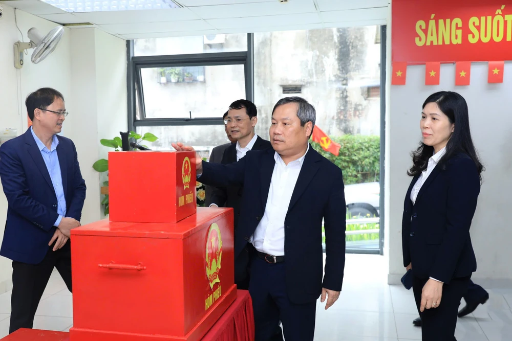 Chủ tịch Hà Nội: Tuyệt đối không để xảy ra sai sót phải tổ chức bầu cử lại ở bất kỳ khu vực nào