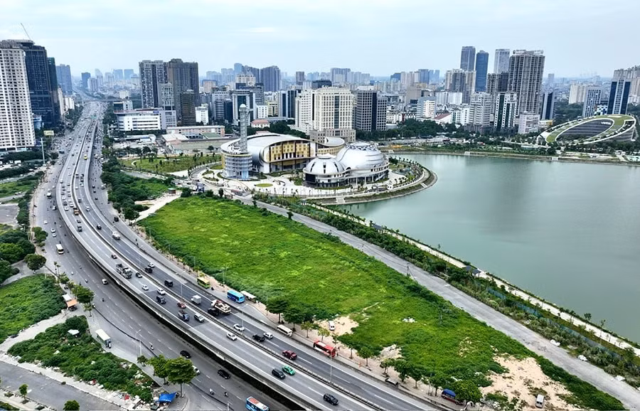 Hà Nội khẩn trương đưa Luật Thủ đô (sửa đổi) vào đời sống: Chủ động, đồng bộ, quyết “không chậm một ngày”