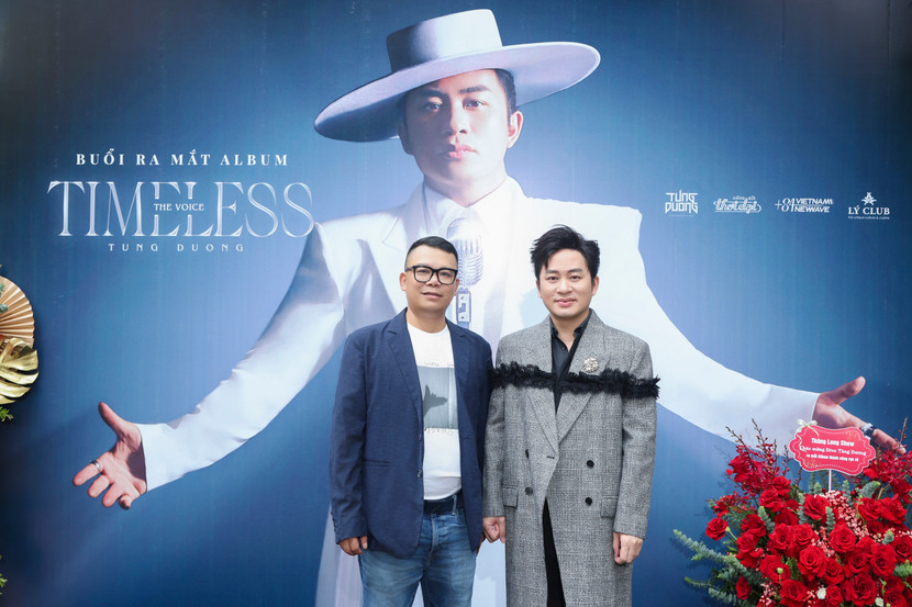 Tùng Dương và nhạc sĩ Hồng Kiên Tùng Dương và nhạc sĩ Hồng Kiên