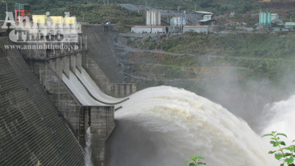 Quảng Nam: Liên tiếp xảy ra dư chấn mạnh ảnh 1