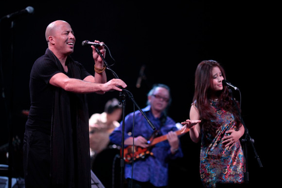 Nghệ sĩ quốc tế "phiêu" trong đêm nhạc "Khởi nguồn" ảnh 4