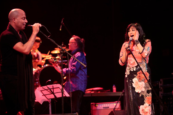 Nghệ sĩ quốc tế "phiêu" trong đêm nhạc "Khởi nguồn" ảnh 10