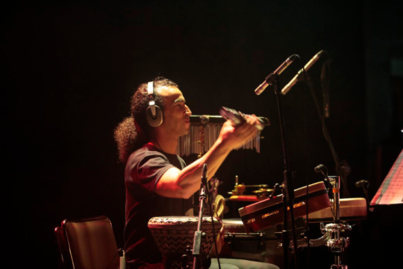 Nghệ sĩ quốc tế "phiêu" trong đêm nhạc "Khởi nguồn" ảnh 8