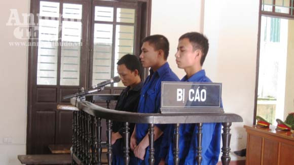 Bị đánh "hội đồng", một người tử vong ảnh 1