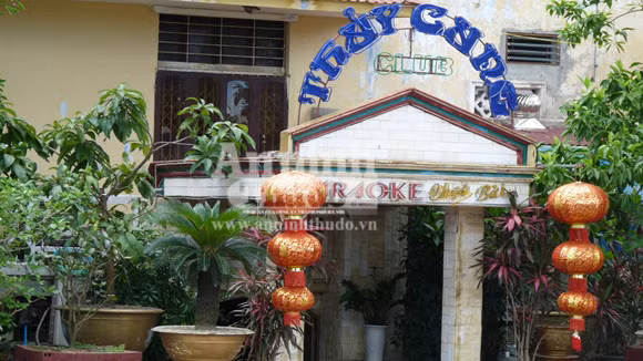 Xoá ổ nhóm tổ chức sử dụng ma túy trong CLB Thủy Cung ảnh 1