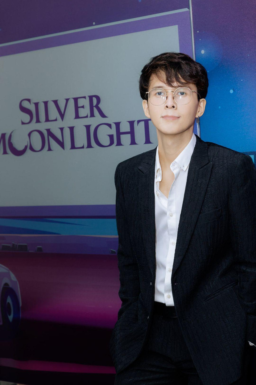 Đạo diễn Vũ Ngọc Phượng Đạo diễn Vũ Ngọc Phượng