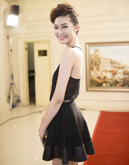 Hoa hậu Thùy Dung trở lại sàn catwalk sau thời gian dài vắng bóng ảnh 3