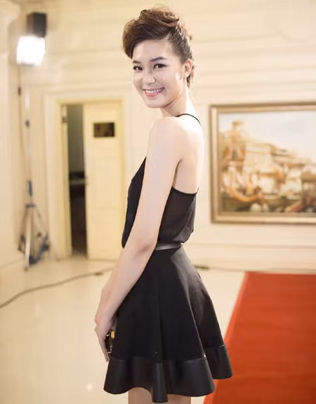 Hoa hậu Thùy Dung trở lại sàn catwalk sau thời gian dài vắng bóng ảnh 3