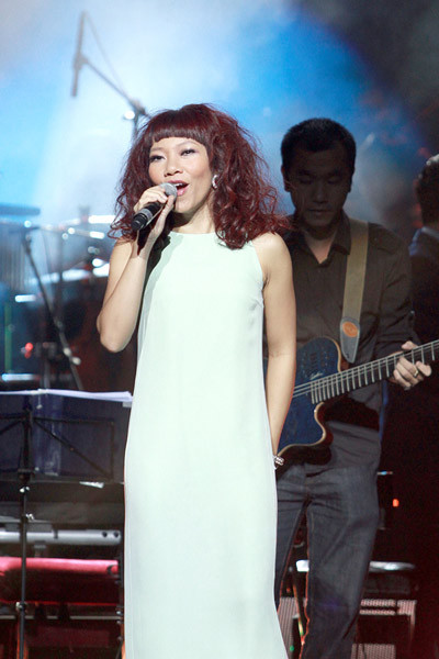 Hà Trần - Đỗ Bảo tái hiện liveshow Cánh cung tại TP.HCM ảnh 3