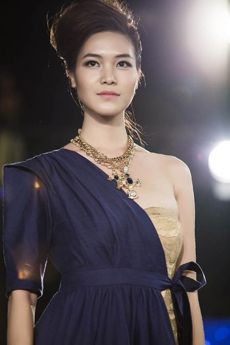Hoa hậu Thùy Dung trở lại sàn catwalk sau thời gian dài vắng bóng ảnh 7
