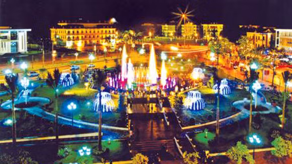 Yên Bái phấn đấu đạt đô thị loại II ảnh 1