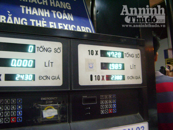 Nhốn nháo mua xăng giờ tăng giá lên 23.400 đồng/lít ảnh 18