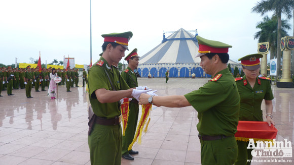 Sở Cảnh sát PCCC Hà Nội: Sôi nổi Hội thi điều lệnh CAND năm 2012 ảnh 8